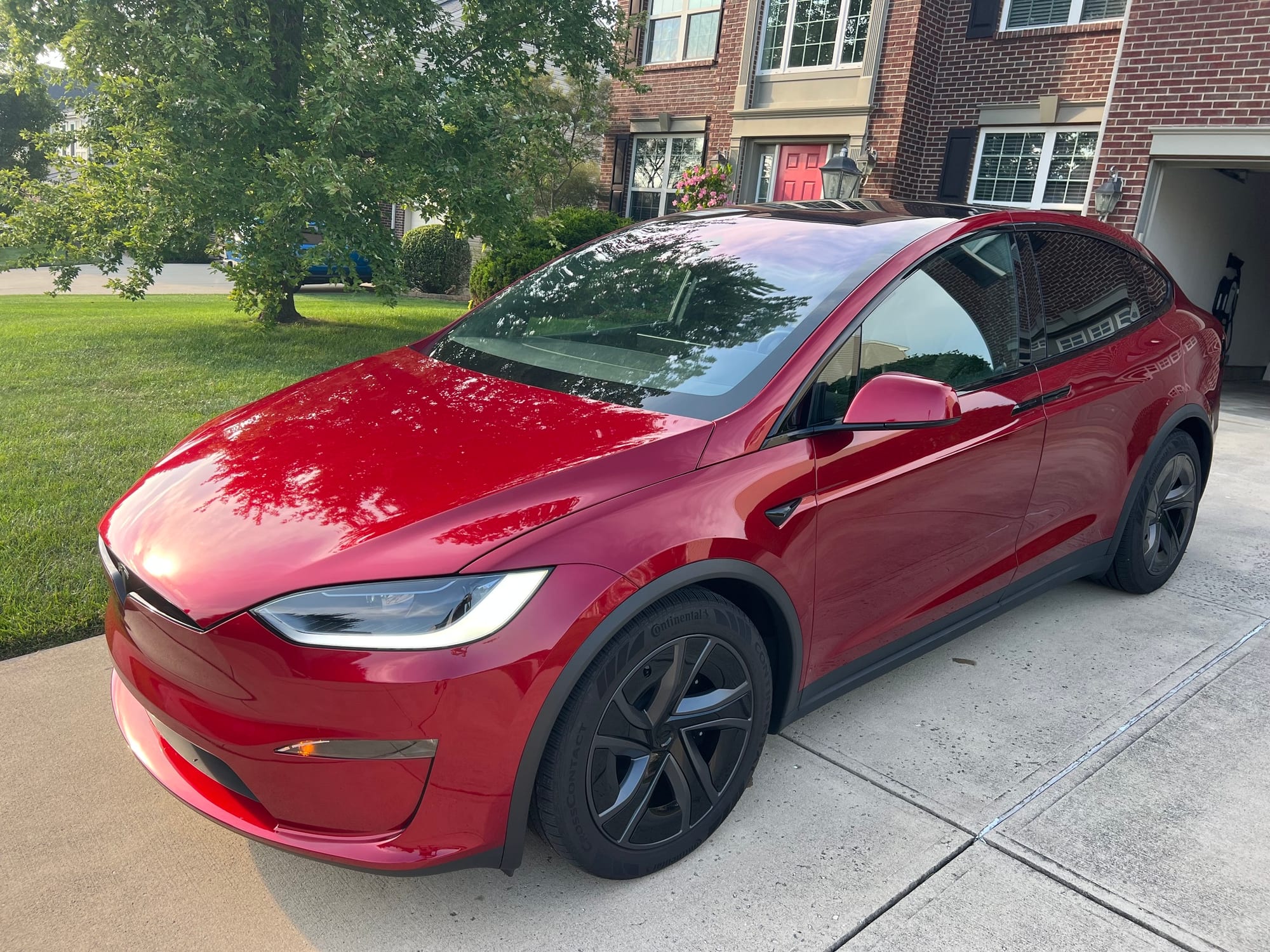 2026 Tesla Model X All-Wheel Drive in Red — photo 2 of 28