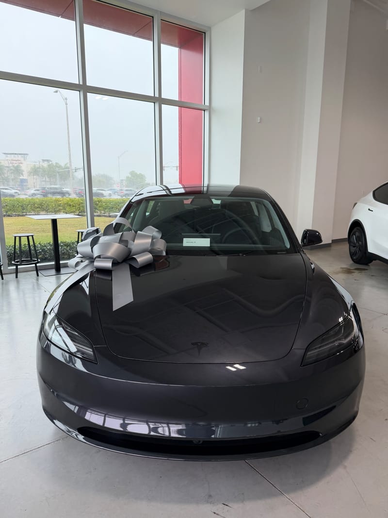 2025 Tesla Model 3 Standard