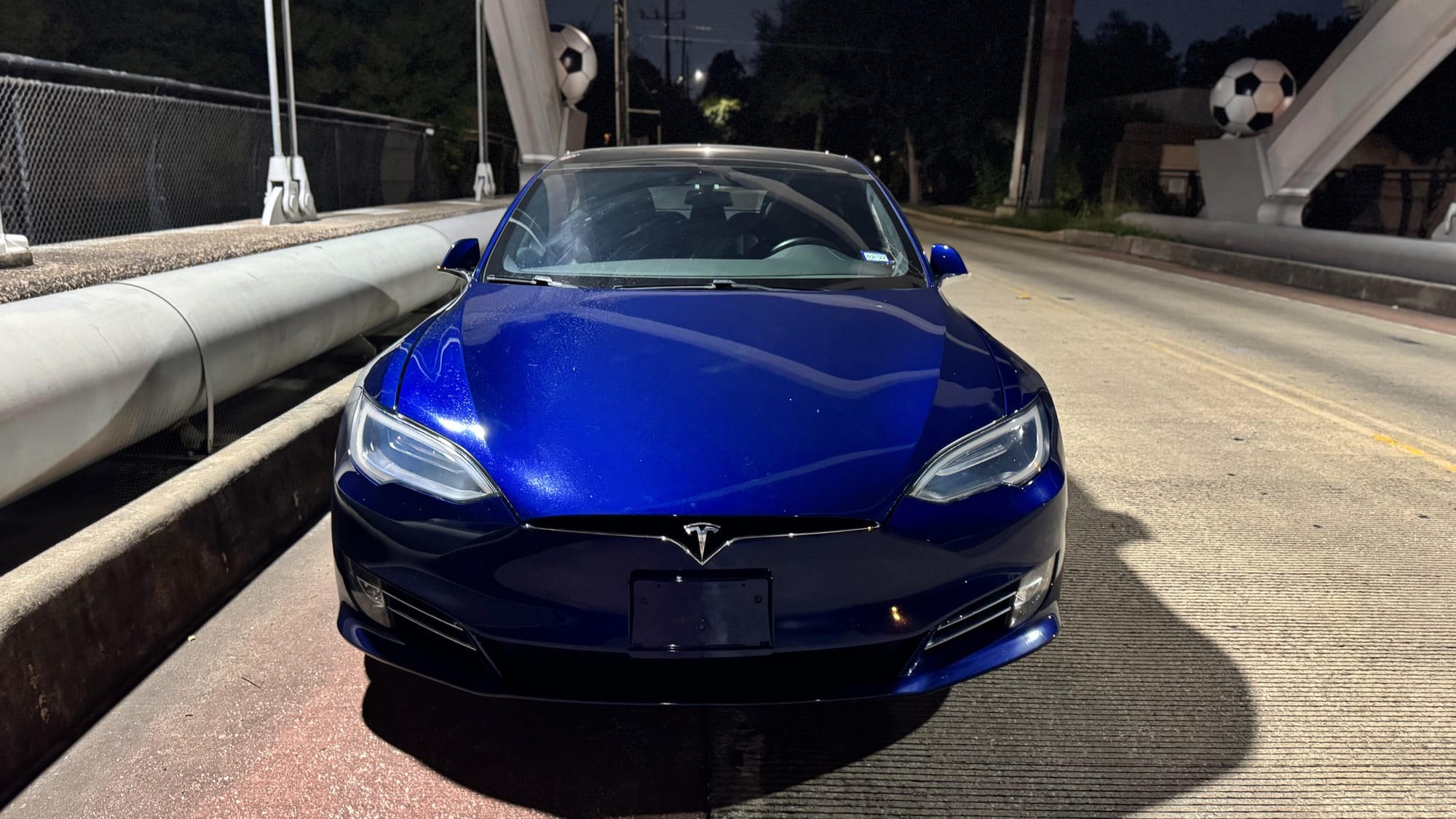 2018 Tesla Model S 100D Ludicrous Performance in Deep Blue Metallic — photo 2 of 15