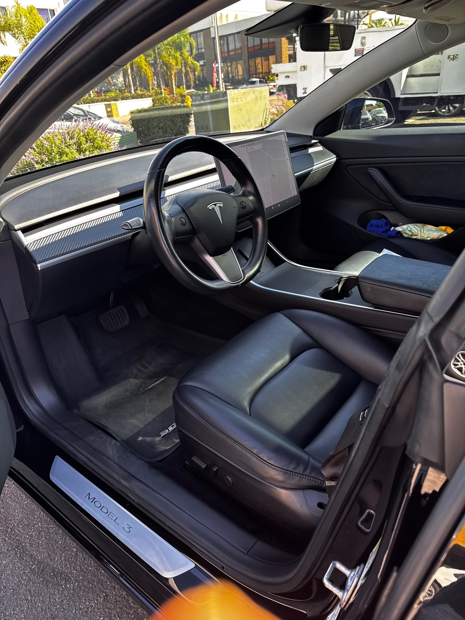 2018 Tesla Model 3 Long Range All-Wheel Drive — photo 2 of 13