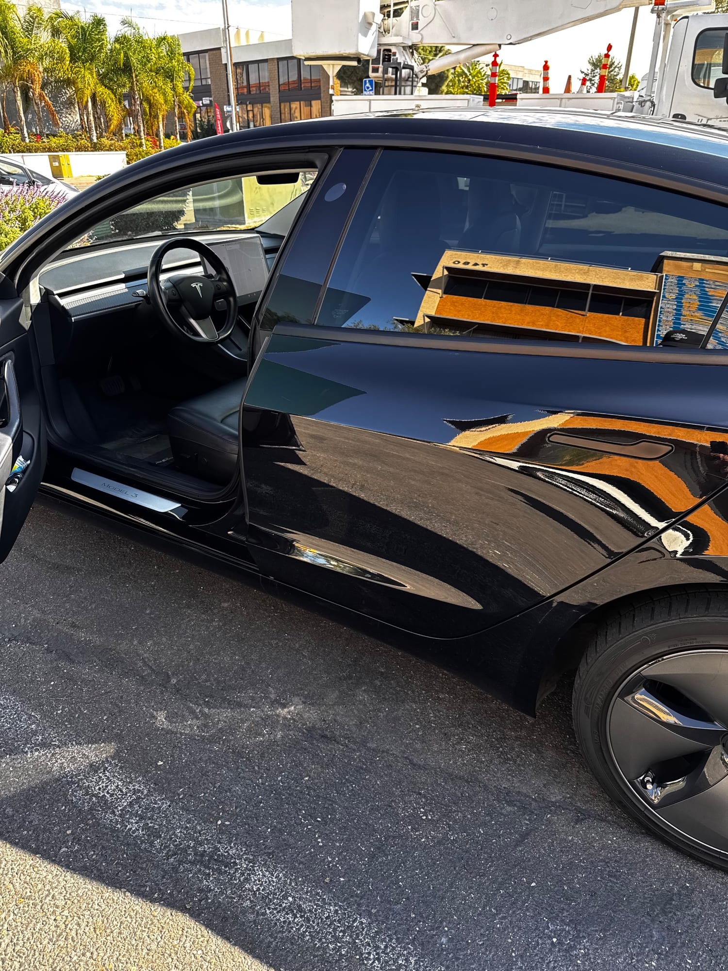 2018 Tesla Model 3 Long Range All-Wheel Drive — photo 1 of 13