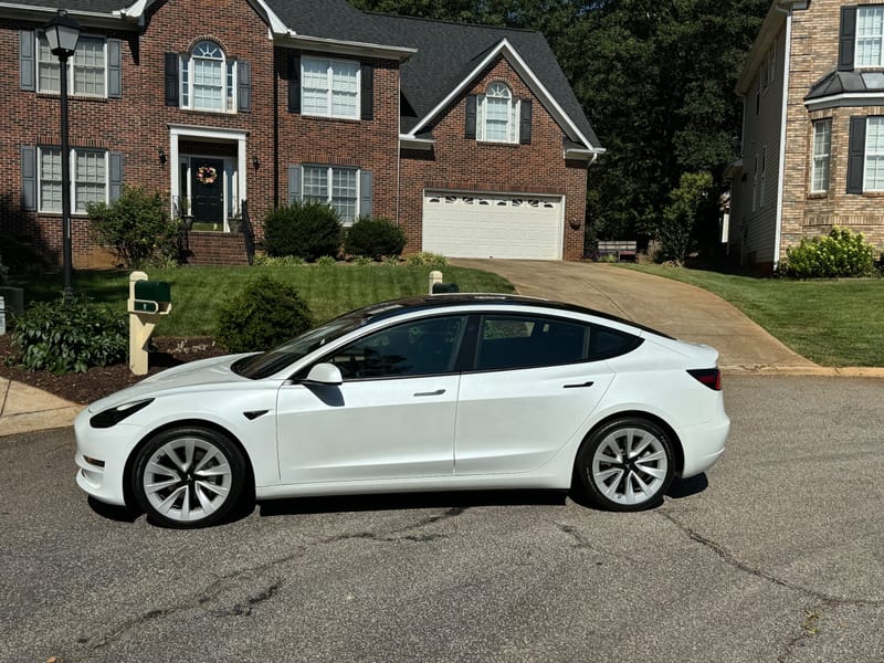 2022 Tesla Model 3 Long Range All-Wheel Drive